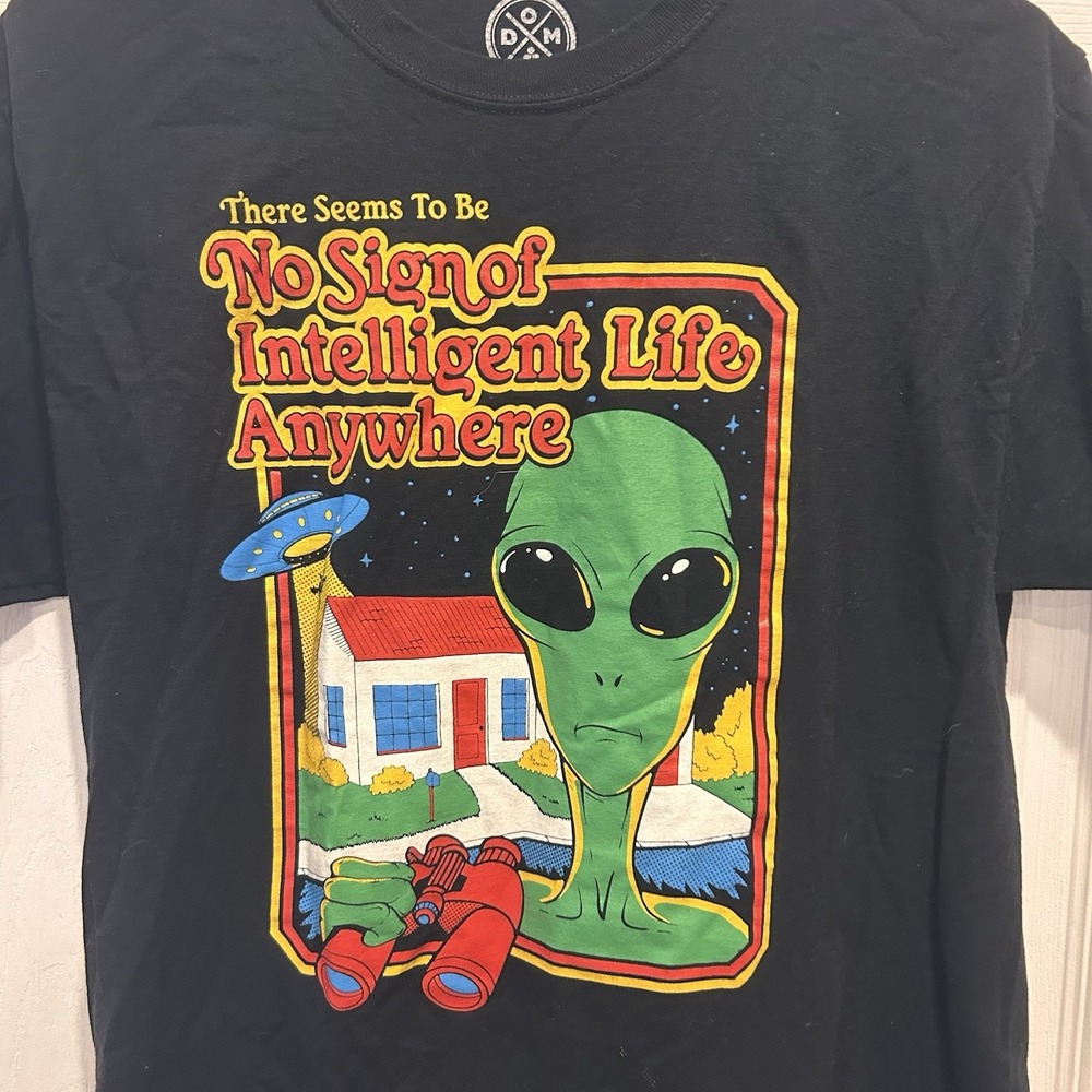 DOM Mens Alien Graphic T-Shirt Black No Sign of Intelligent Life Anywhere Size M - Picture 2 of 4